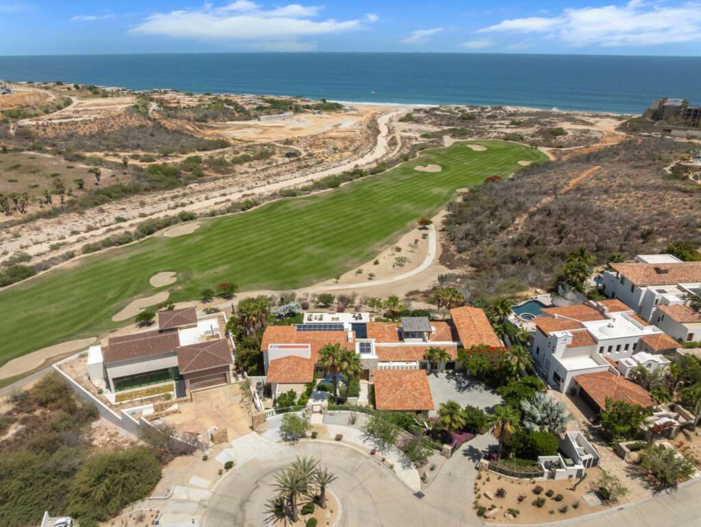 Cabo Luxury La Noria Stunning 7-Bedroom Estate with Private Casita - A True Gem!This beautifully designed 7 bedroom, 6 bath residence offers luxurious living with ample space for family, guests and entertaining. The property combines elegance, comfort and functionality in every detail. Perfectly positioned to capture breathtaking ocean – 94/95 La Noria, San Jose del Cabo, BS